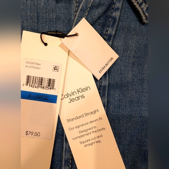 Calvin Klein  Mens Denim Button Down Shirt, size XL, NWT - Picture 2 of 4